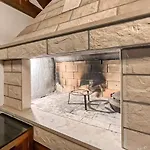 Gorgeous Apartment In Zrnovo *