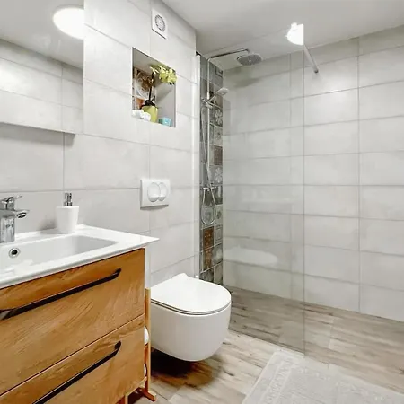 Stunning In With Wifi *