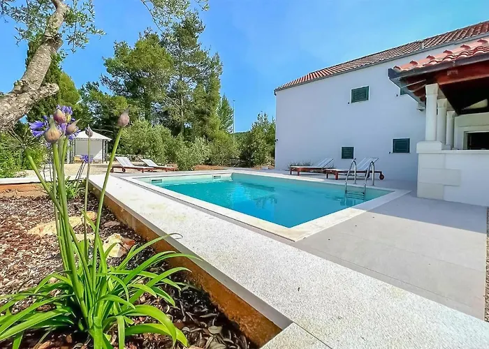 Stunning In With Wifi